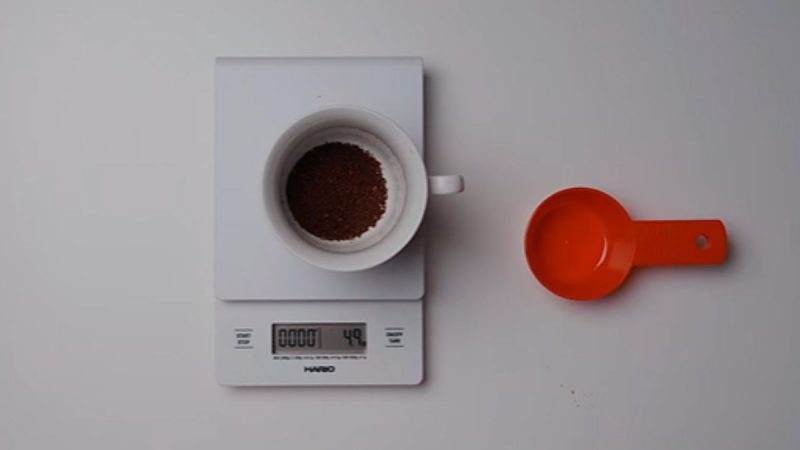 how much does ground coffee weigh | Kaffepals