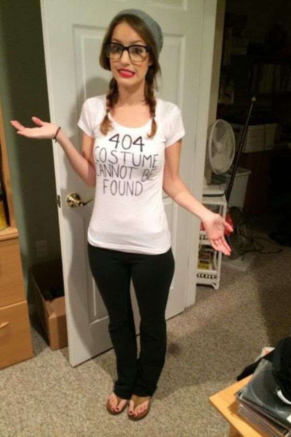 “404 Error Costume Not Found” Group