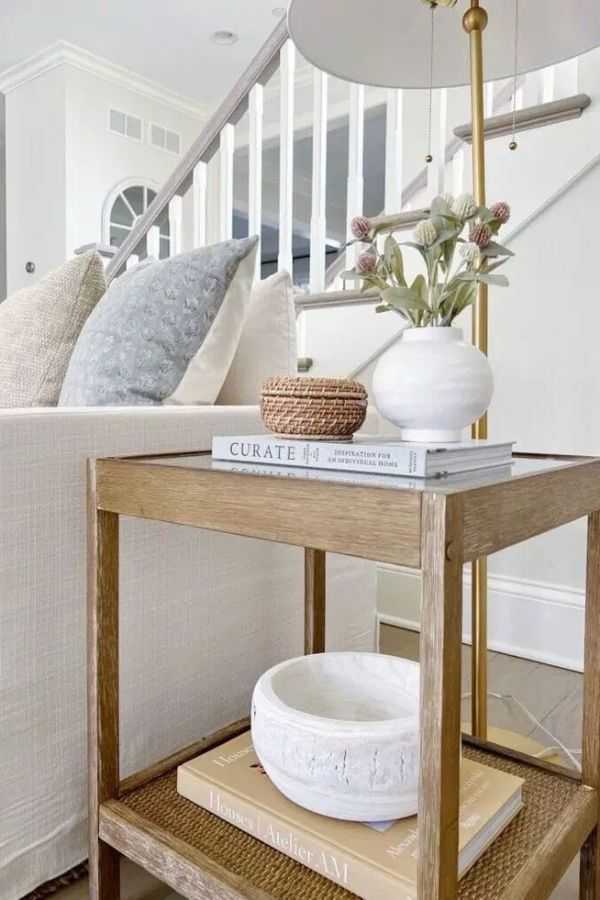 Classic and Minimalist Side Table Decor