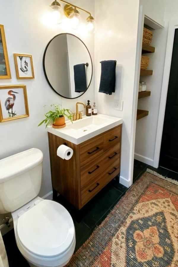 Statement-Rug-small-bathroom-ideas